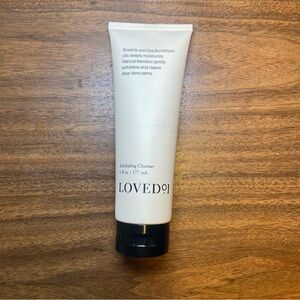 Loved 01 Rosehip & Sea Buckthorn Exfoliating Cleanser 6fl oz Travel